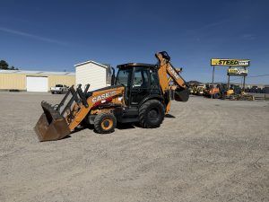 2020 Case 580SN- Stock: 11422